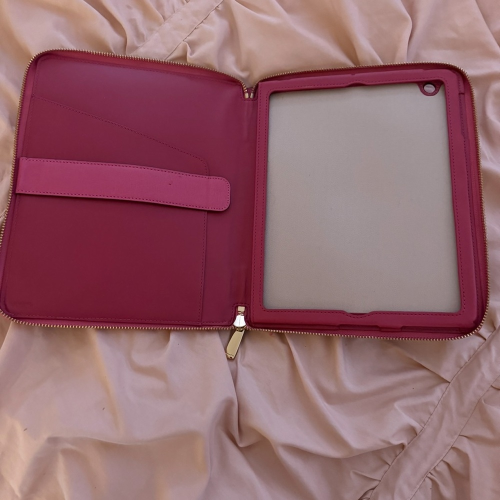 Coach iPad Case - Picture 4 of 6